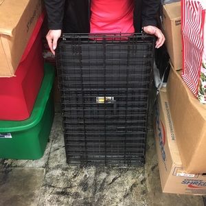 Wire dog crate (small)
